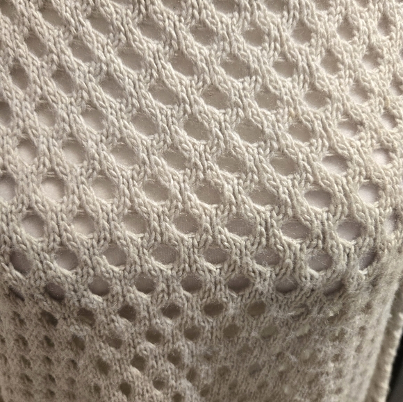 Top - Picture 3 of 4